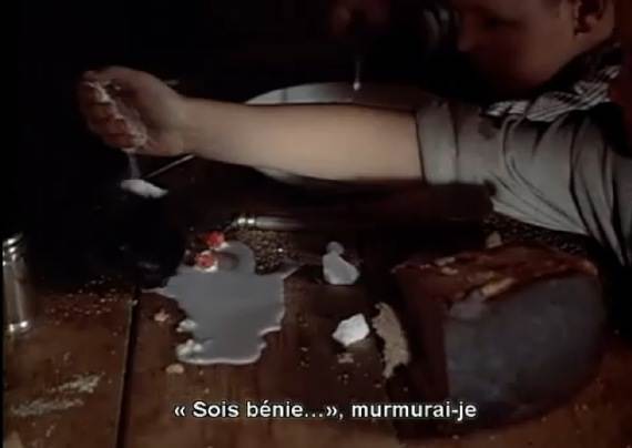 Fichier:Lait Tarkovsky miroir p4.jpg