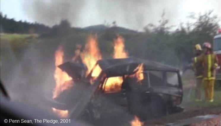 Fichier:The Pledge Sean Penn 12g 3 accident tueur 1h 51 02.jpg