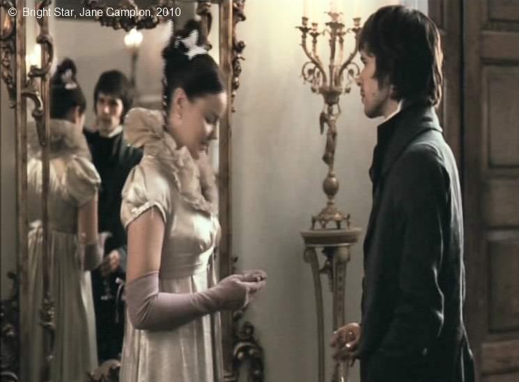 Fichier:Campion Bright Star 10a 0h 08 31 robe 4 miroir.jpg