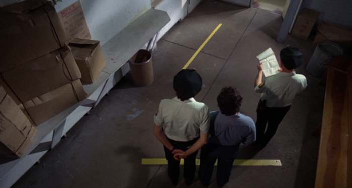 Fichier:Landis John Blues Brothers 004 0h 03 38 Ligne jaune 01.jpg