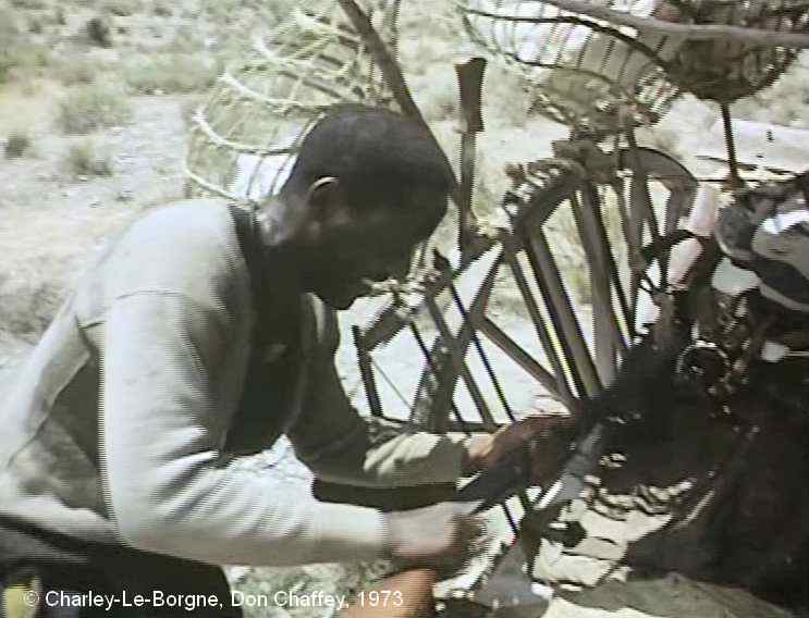 Fichier:Chaffey Charley One Eye 65 0h 31 55 Soldat Fusil.jpg