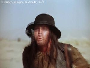 Charley-Le-Borgne de Don Chaffey. Photogramme 25. L'Indien crache dans la direction du Soldat.